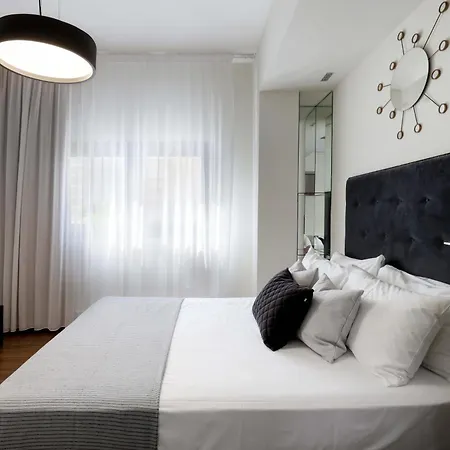 Phaedrus Living Mini Art House Monet Appartement Nicosie